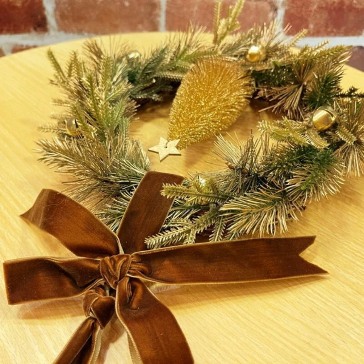 【在庫限り】クリスマスリース ゴールド28cm ナチュラルリース 天然素材 デコレーション 冬リース ウィンターリース