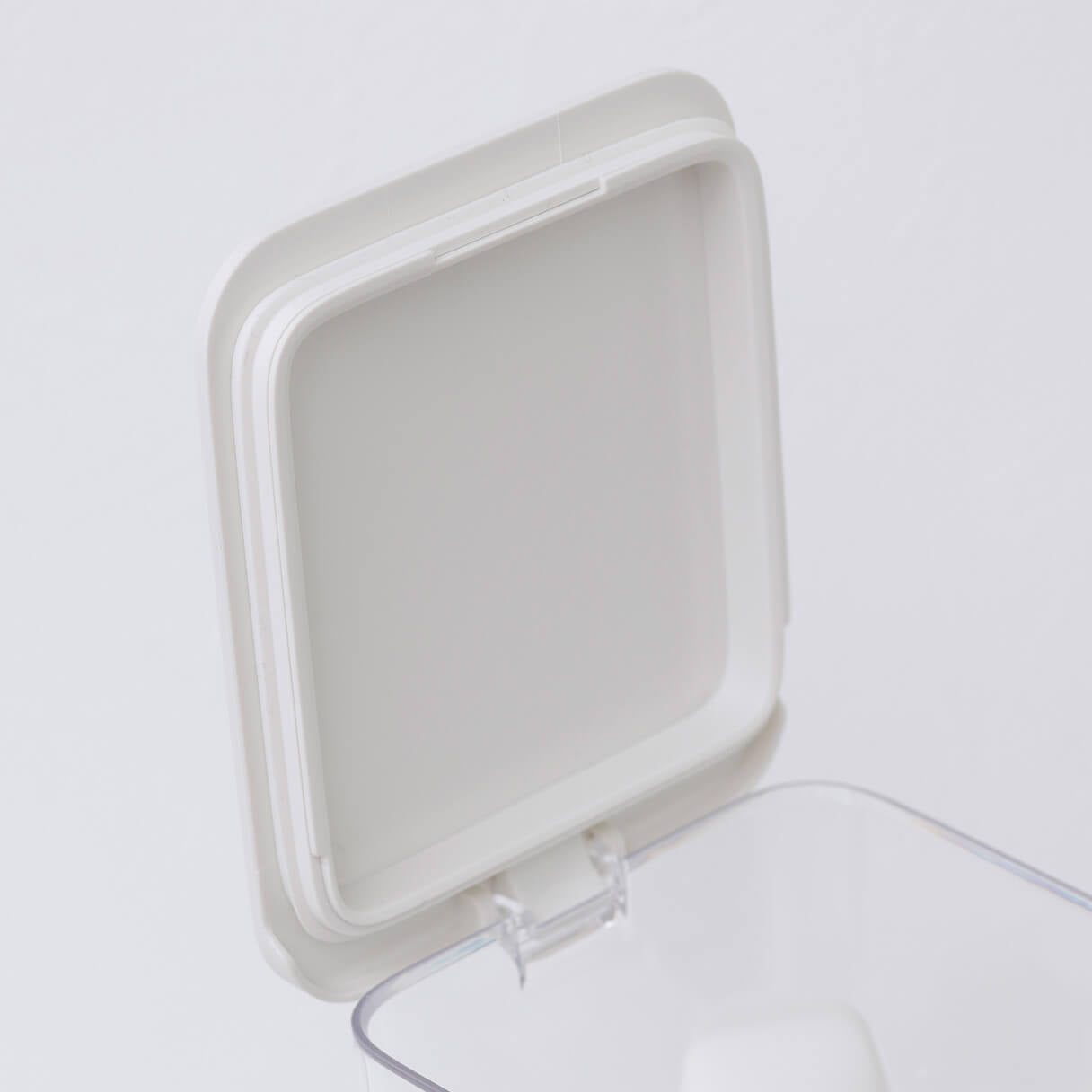 marna マーナ 調味料ポット ワイド600ml ホワイト グレー ブラック GOOD LOCK CONTAINER K775 軽量スプーン付き 密閉 ラベルシール付き 砂糖 塩 キッチン雑貨 キッチン用品