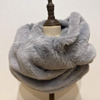 ラビットファー風スヌード・M