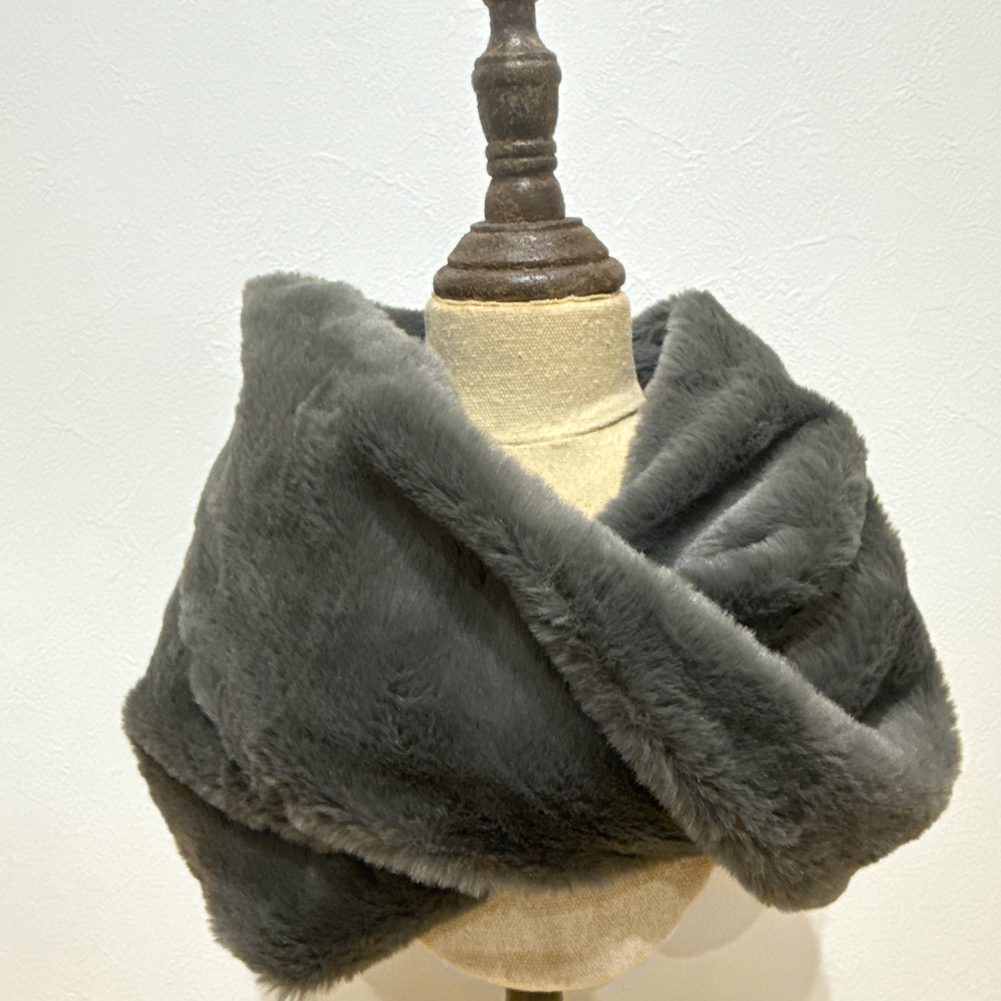 ラビットファー風スヌード・S