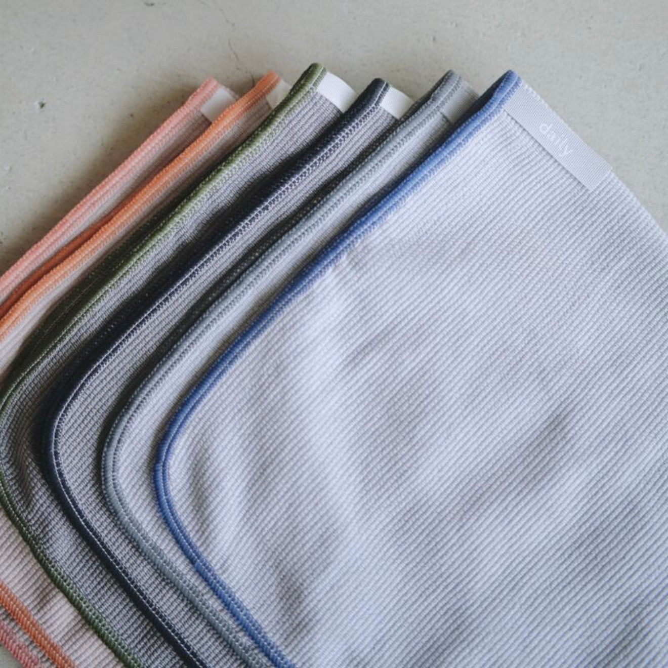 daily mukuri デイリームクリ 食器ふきん ハーフサイズ2枚セット グレー ベージュ 限定カラー6色 食器拭きクロス マイクロファイバー キッチン雑貨